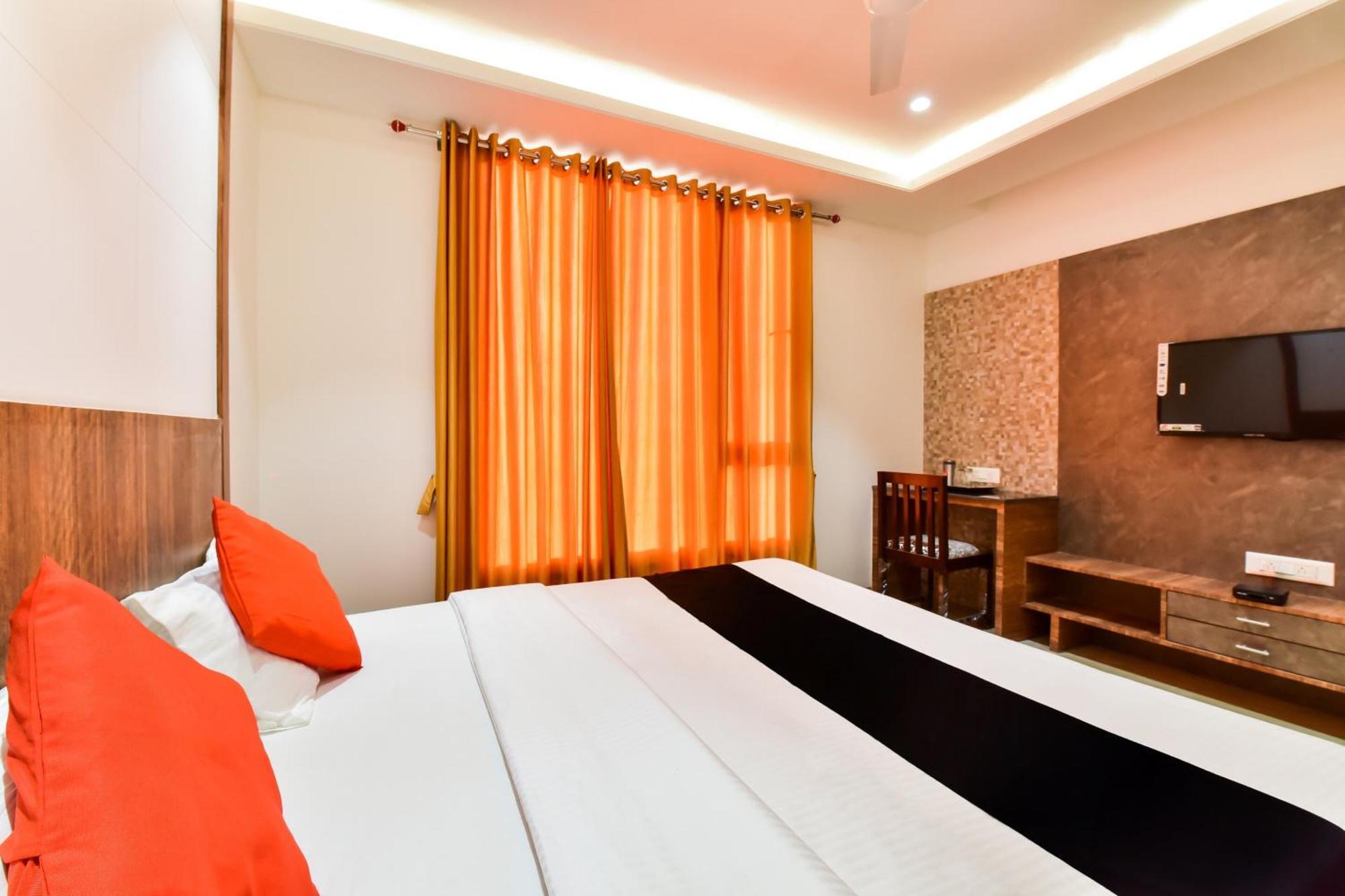 Capital O Maurya Inn Jodhpur  Exterior photo